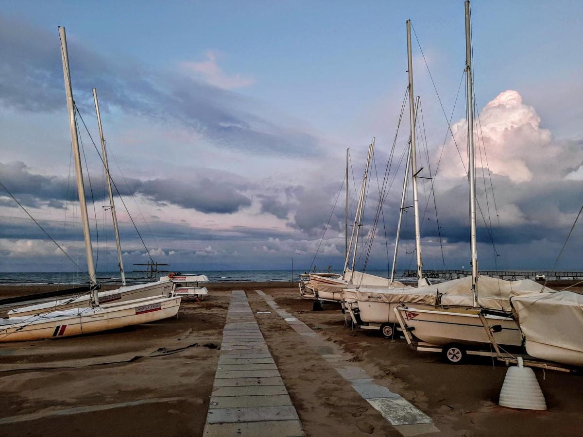 Hotel Amalfi Rimini Eksteriør billede