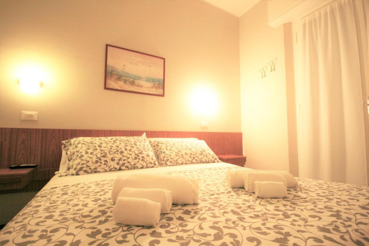 Hotel Amalfi Rimini Eksteriør billede