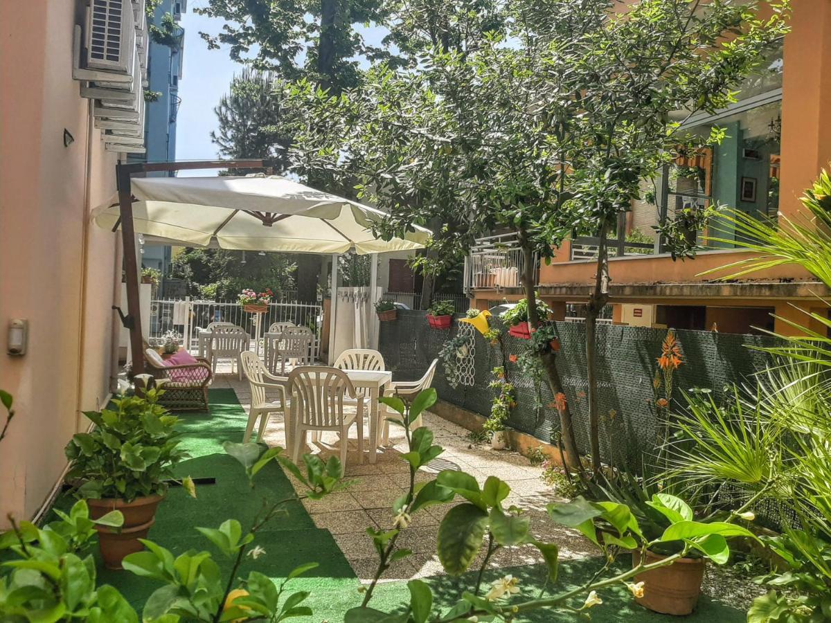 Hotel Amalfi Rimini Eksteriør billede