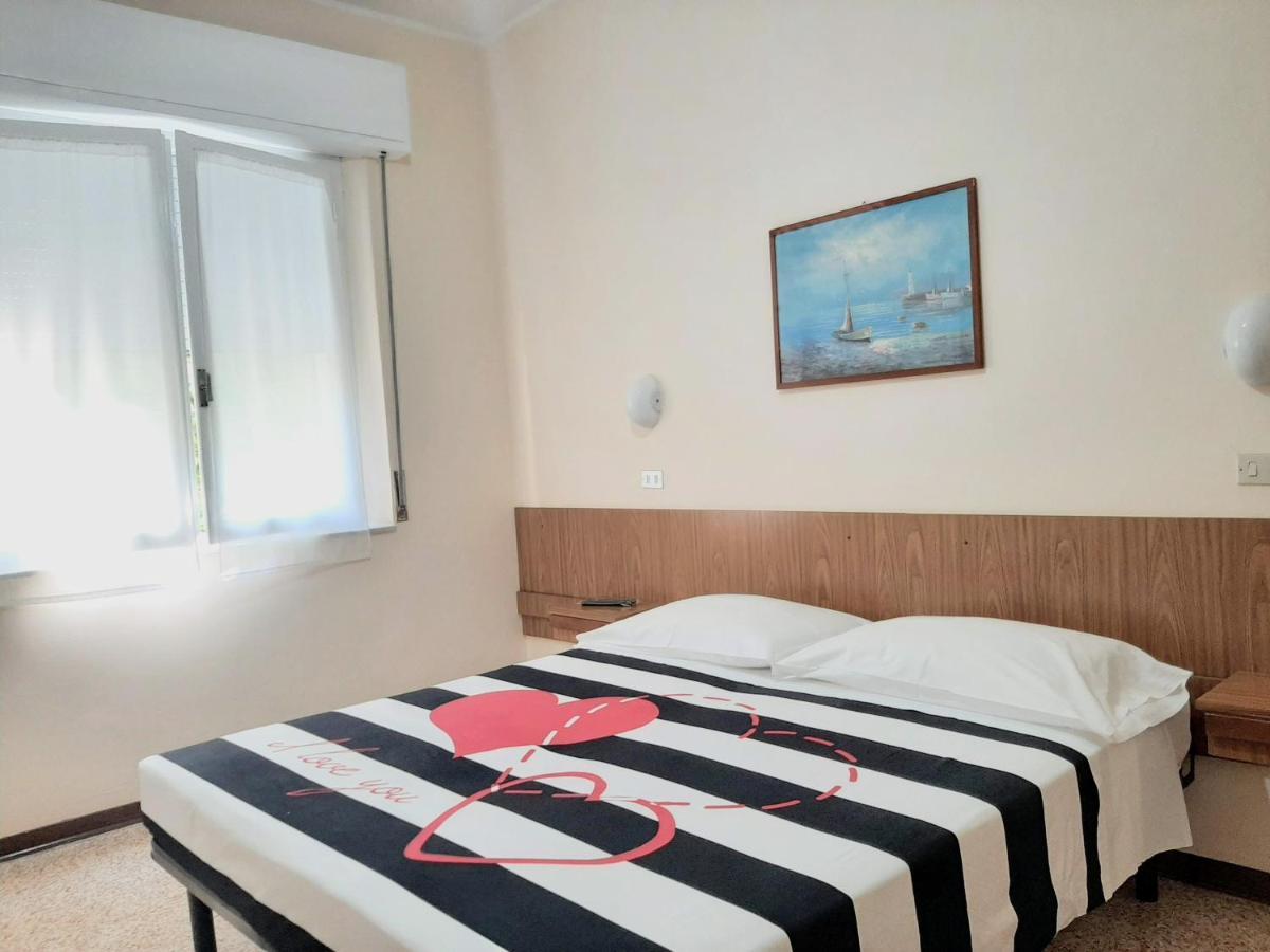 Hotel Amalfi Rimini Eksteriør billede